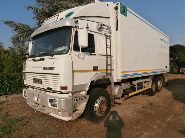 Autocarri in vendita