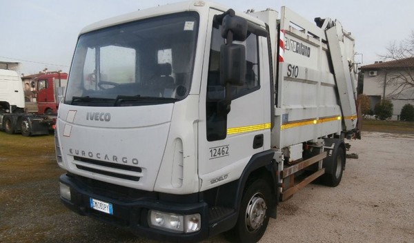 25#3278 Compattatore rifiuti Iveco Eurocargo 120E17 in vendita - foto 1