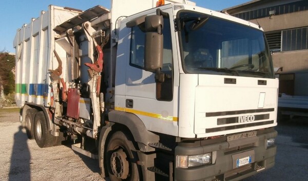 31#3278 Compattatore Iveco Eurotech in vendita - foto 3