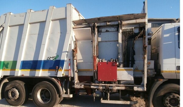 31#3278 Compattatore Iveco Eurotech in vendita - foto 6
