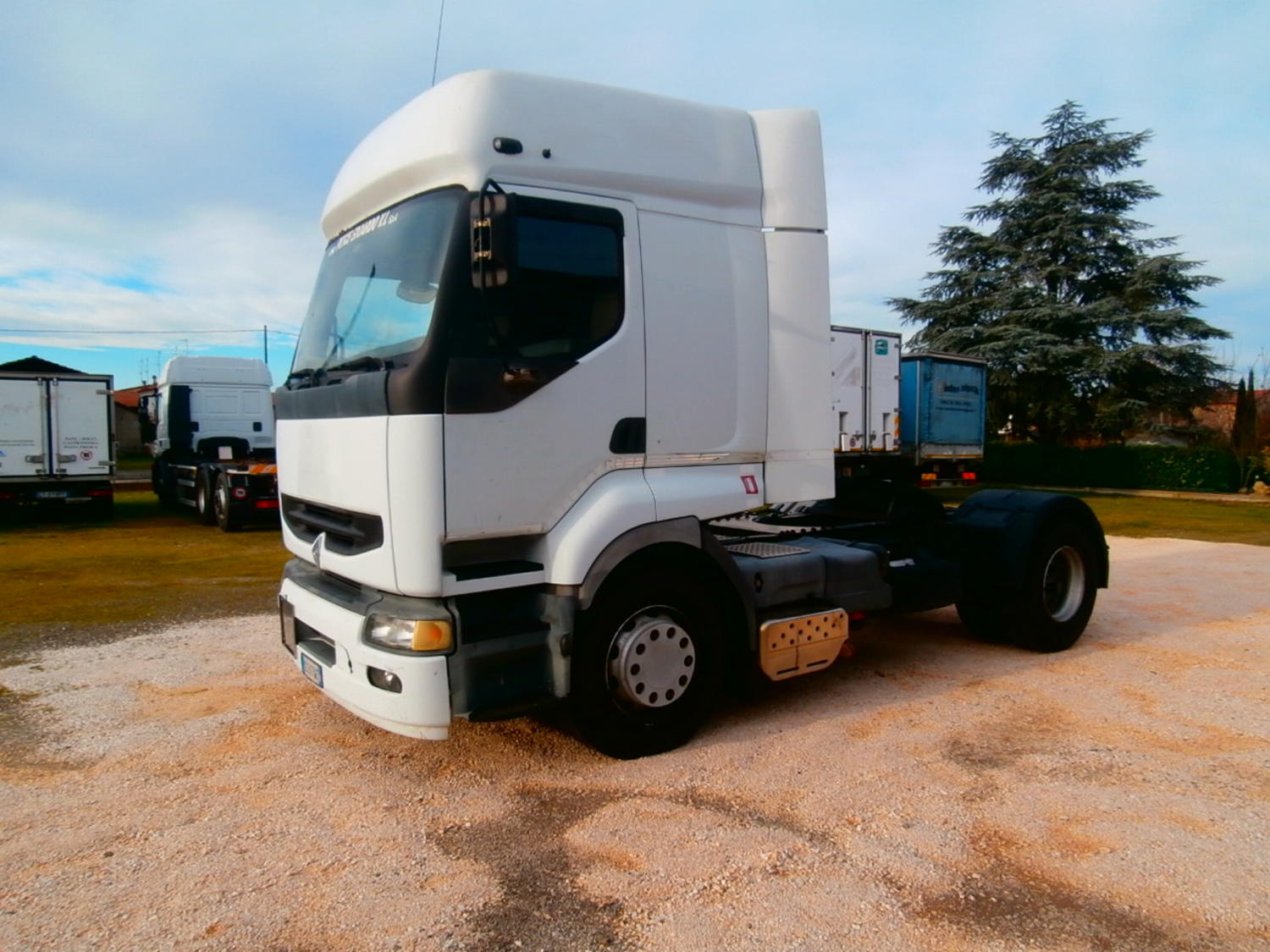 Renault premium 420