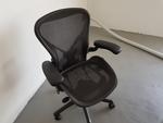Immagine 1 - Sedia Herman Miller Aeron - Lotto 62 (Asta 3279)