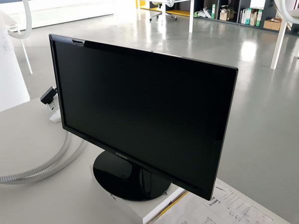 3#3280 Monitor per PC in vendita - foto 13