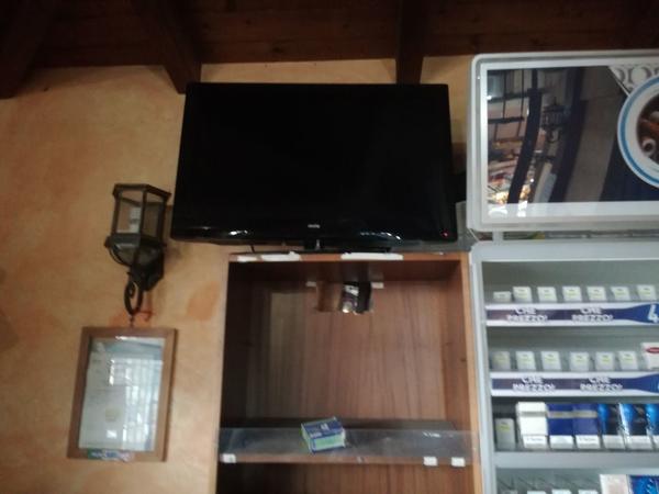 1#3281 Televisore Samsung e articoli da cartoleria in vendita - foto 3