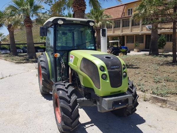 20#3287 Trattore Claas Nexos 240 in vendita - foto 12