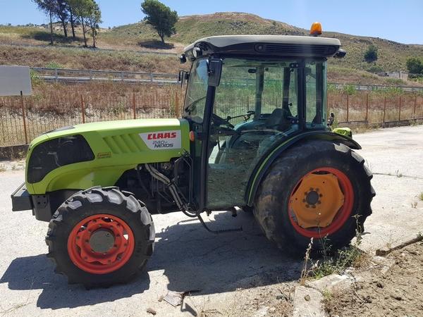 20#3287 Trattore Claas Nexos 240 in vendita - foto 15