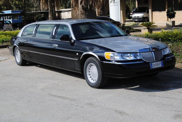 58#3287 Autovettura Lincoln Limousine Town Car Executive Serie S in vendita - foto 1