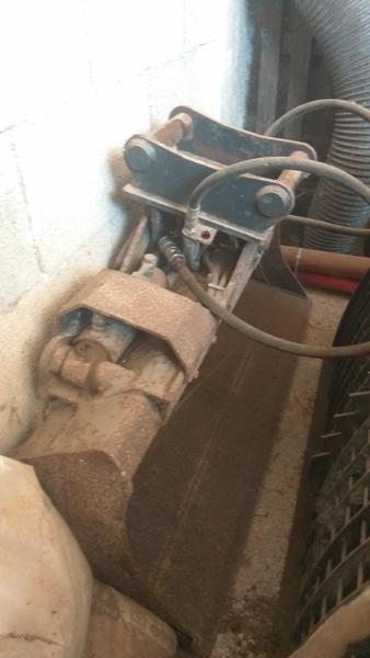 1#3288 Escavatore Hitachi ZX 35 U in vendita - foto 12