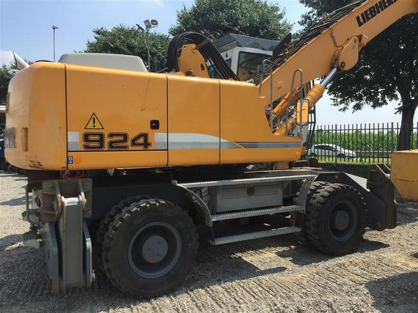 1#3289 Caricatore idraulico Liebherr A924C in vendita - foto 14
