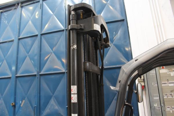 16#3307 Carrello elevatore Om in vendita - foto 6