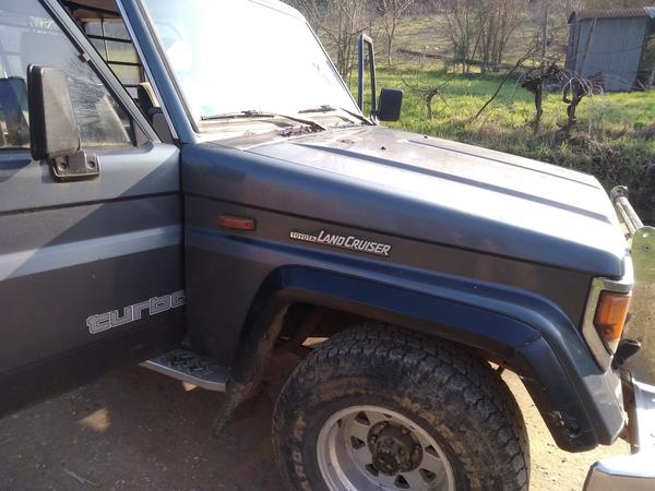 21#3307 Autocarro Toyota Land Cruiser in vendita - foto 1