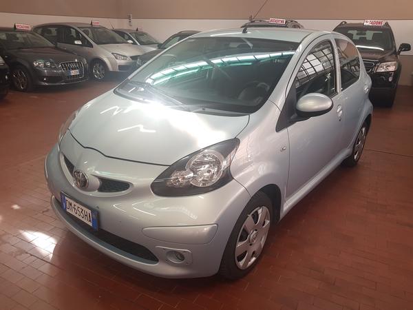 2#3309 Toyota Aygo in vendita - foto 2