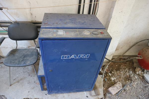 2#3316 Sega a nastro Siplac e attrezzature officina in vendita - foto 35