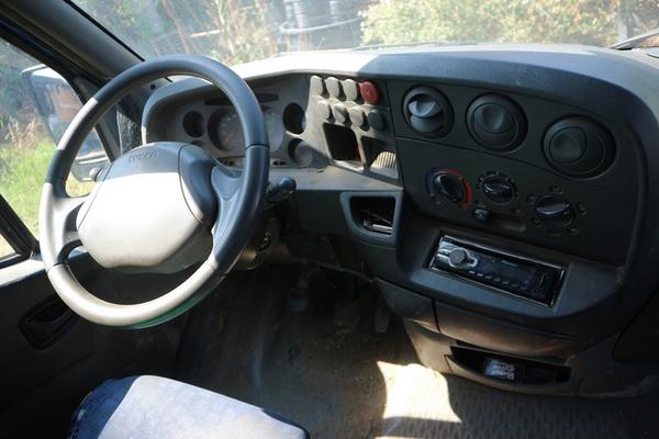 3#3323 Autocarro Iveco 35C9A in vendita - foto 16