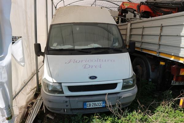 4#3323 Autocarro Ford in vendita - foto 2