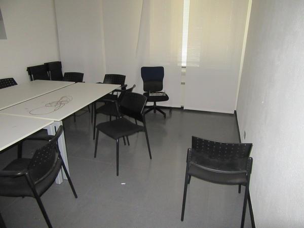3#3327 Arredi e attrezzatura elettronica da ufficio in vendita - foto 43