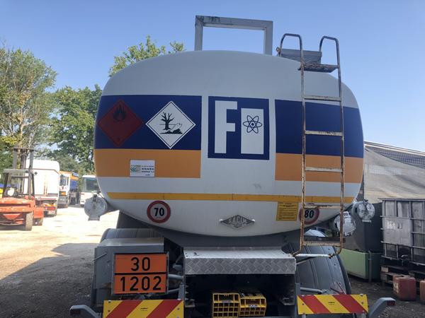 11#3330 Cisterna trasporto combustibile in vendita - foto 2