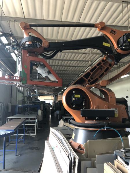 2#3333 Pallettizzatore Kuka in vendita - foto 2