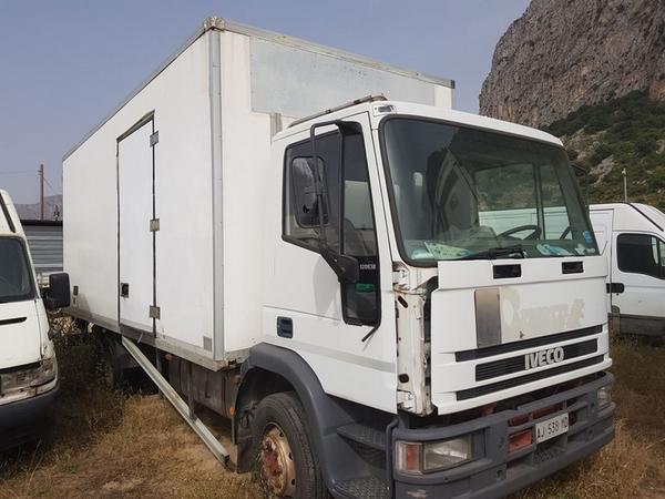 Autocarri in vendita