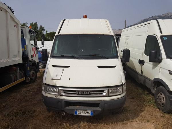 14#3346 Autocarro Iveco Daily in vendita - foto 2