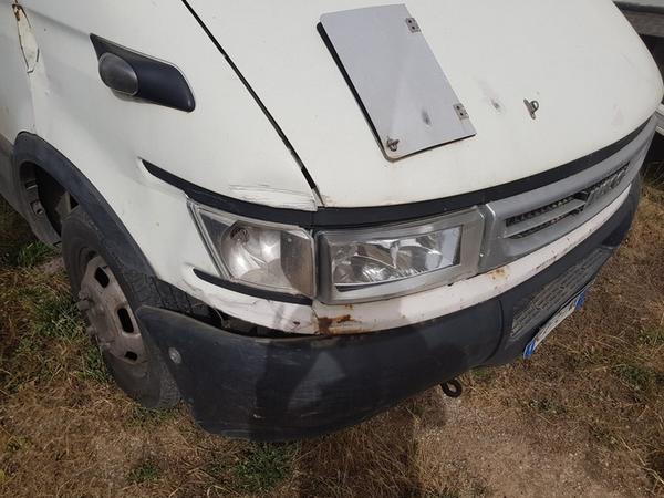 15#3346 Autocarro Iveco Daily 35C12 in vendita - foto 3