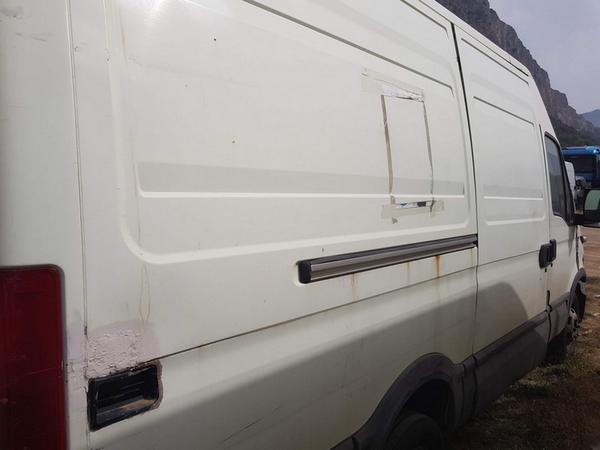15#3346 Autocarro Iveco Daily 35C12 in vendita - foto 13