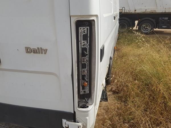 16#3346 Autocarro Iveco 35C 14 V in vendita - foto 13