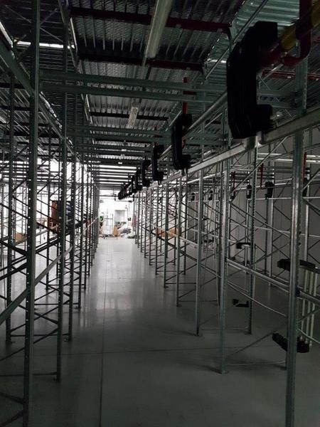 Logistica in vendita