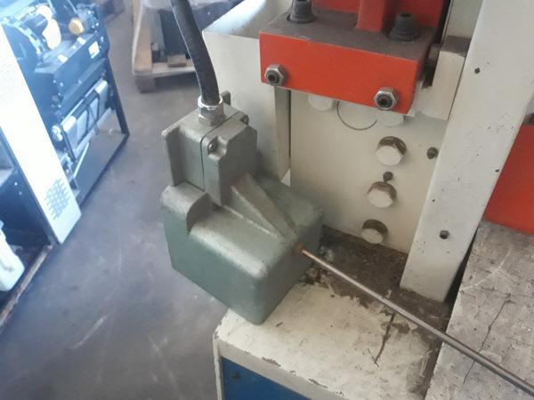 7#3354 Cesoia BBM e compressore FIAC in vendita - foto 4