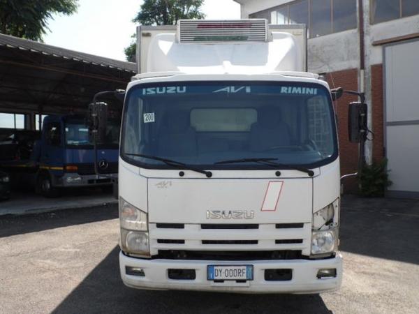 9#3361 Autocarro Isuzu NPR 85 in vendita - foto 3
