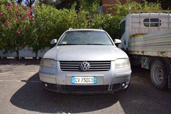 5#3363 Autovettura Passat Volkswagen in vendita - foto 2