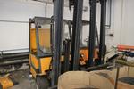 Image 30 - Real Press presses and BCB Electric automatic cutters - Lot 1 (Auction 3364)