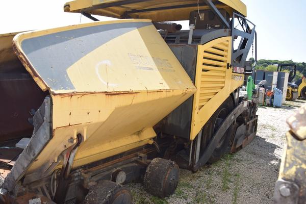 1#3367 Vibrofinitrice gommata Bomag 600 P HCE in vendita - foto 8