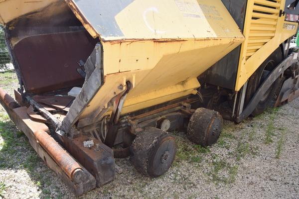 1#3367 Vibrofinitrice gommata Bomag 600 P HCE in vendita - foto 9