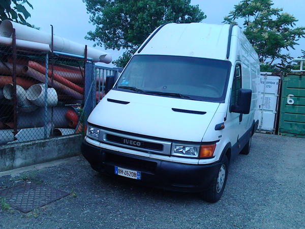 28#3370 Autocarro Iveco 35S13 in vendita - foto 3