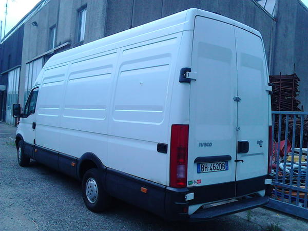 28#3370 Autocarro Iveco 35S13 in vendita - foto 4