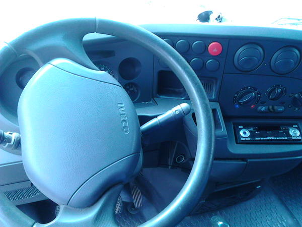 28#3370 Autocarro Iveco 35S13 in vendita - foto 6