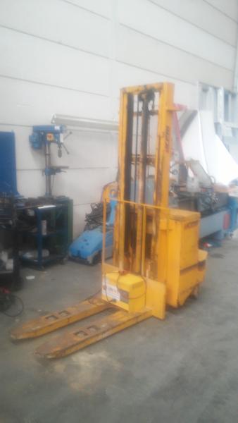 8#3370 Sollevatore a batteria Icem in vendita - foto 1