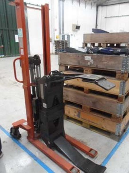 1#3373 Giacenze di magazzino e attrezzature per l’assemblaggio di macchine industriali in vendita - foto 57