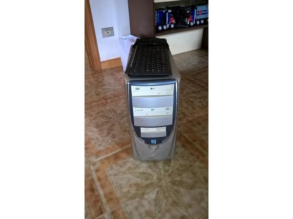 2#3375 Arredi per interni ed esterni in vendita - foto 11