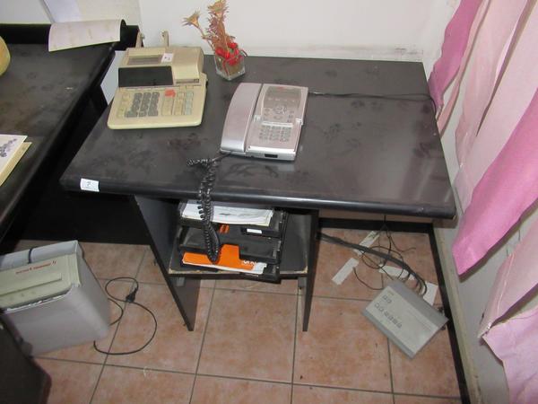 3#3377 Arredi ed elettronica d'ufficio in vendita - foto 2