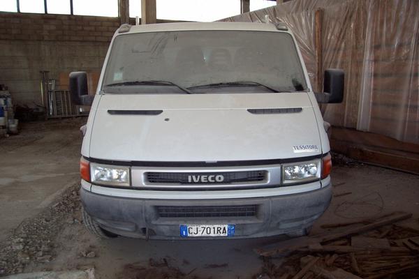 4#3380 Autocarro Iveco 35C12 in vendita - foto 2