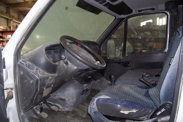 4#3380 Autocarro Iveco 35C12 in vendita - foto 4