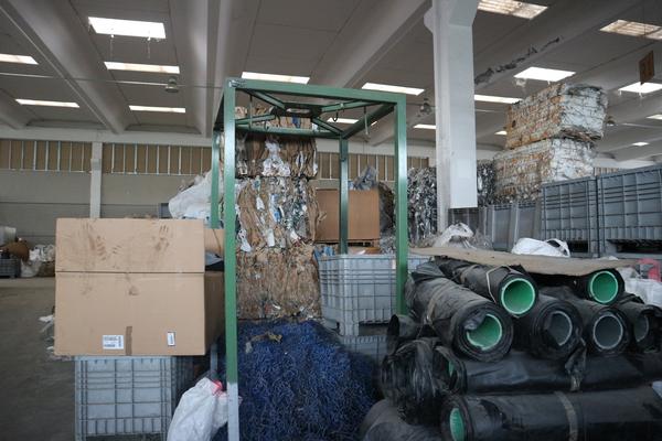 7#3383 Arredi officina in vendita - foto 3