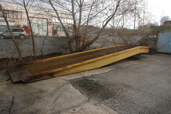 7#3383 Arredi officina in vendita - foto 21