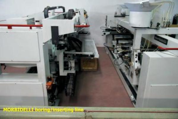 18#3388 Linea di foratura inseritura Morbidelli revisionata e verniciata a nuovo in vendita - foto 4