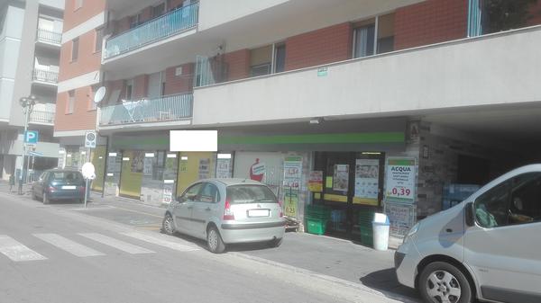 2#3391 Supermercato sito in Chieti in vendita - foto 1