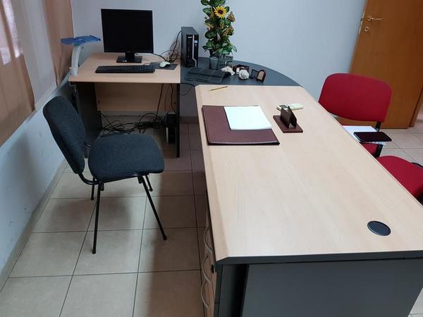 4#3396 Arredi Uffici in vendita - foto 1