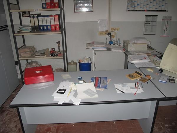 2#3404 Arredi e attrezzature elettroniche ufficio in vendita - foto 18