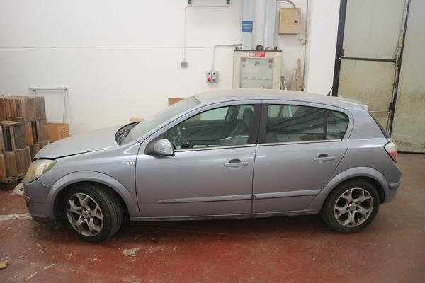 2#3411 Autovettura Opel Astra in vendita - foto 4